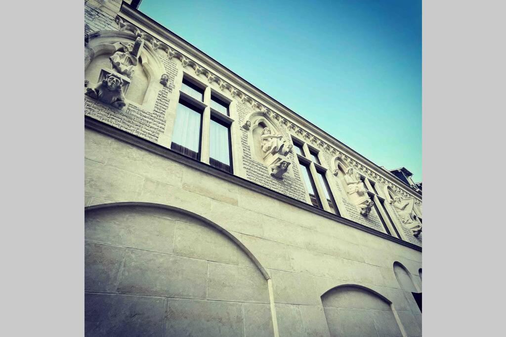 شقة Superbe Loft 100M2 Proche Cathedrale Avec Parking رانس المظهر الخارجي الصورة